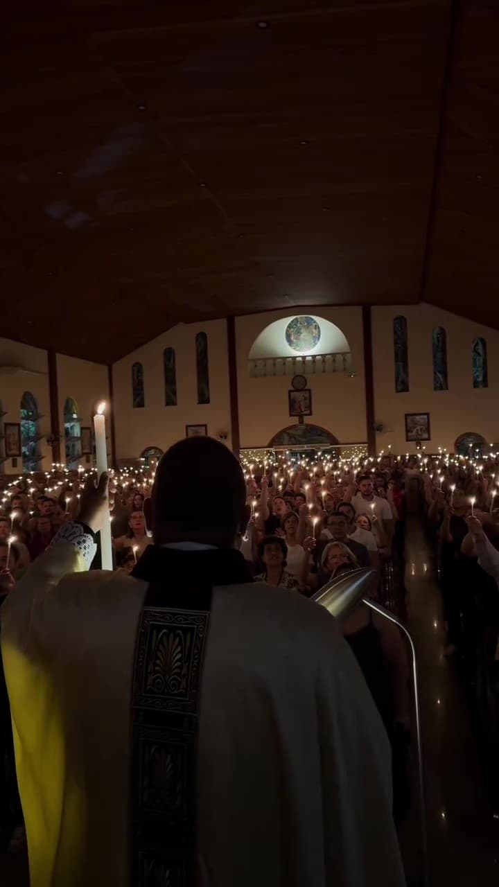 VIGÍLIA PASCAL: CRISTO RESSUSCITOU