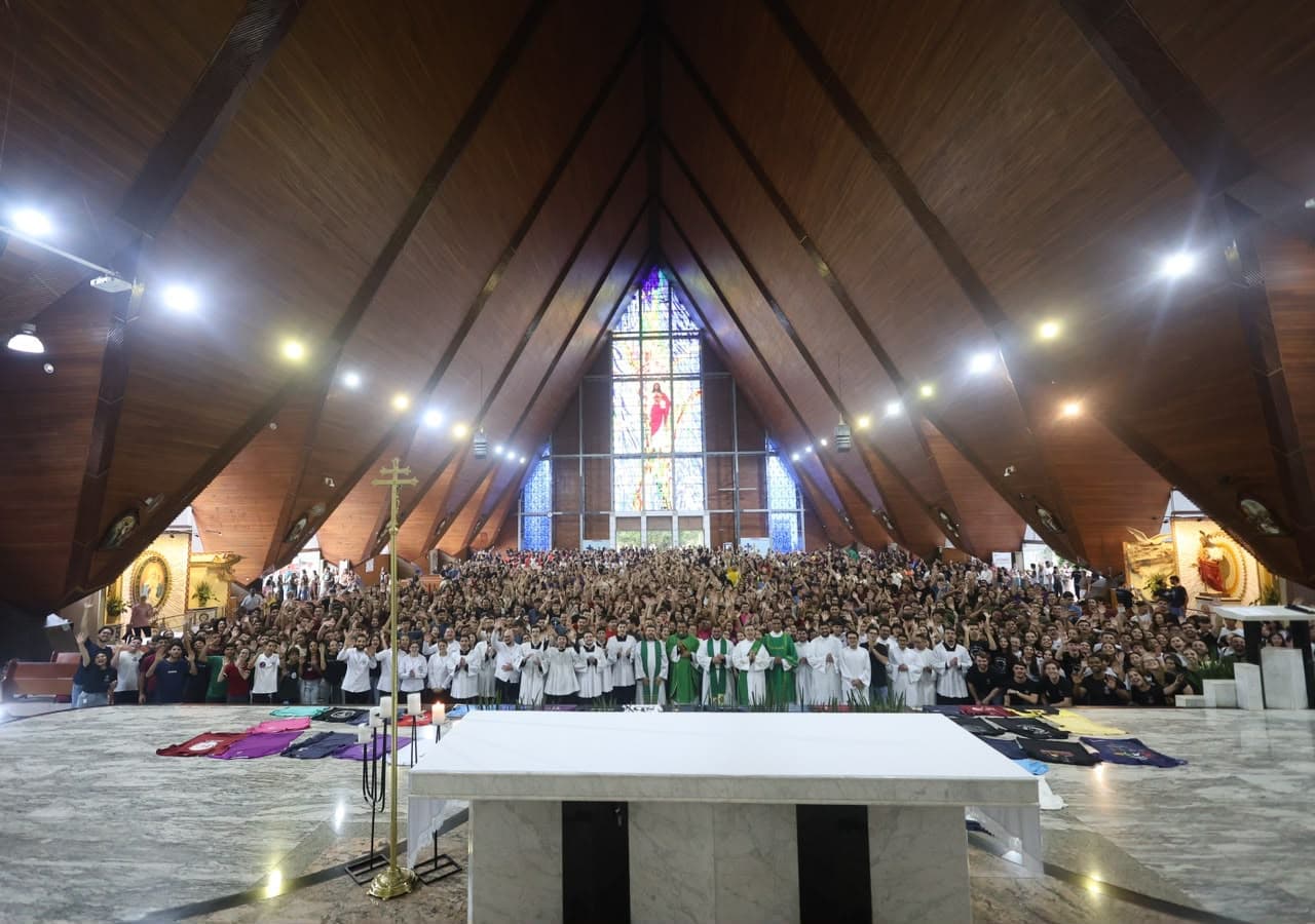 JUVENTUDE DA PARÓQUIA PARTICIPA DA 6ª JORNADA MISSIONÁRIA DA JUVENTUDE